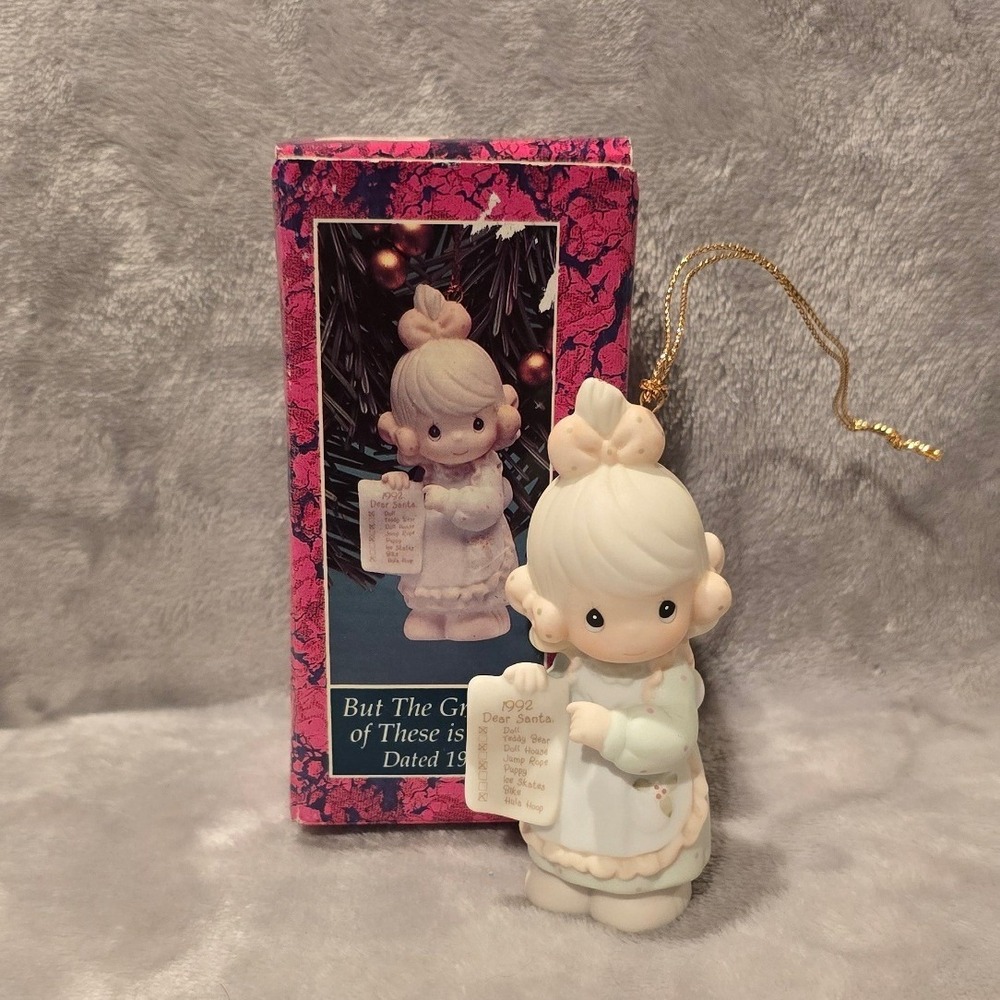 Precious‎ Moments 1992 But The Greatest Of These Is Love Ornament 527696 Boxed